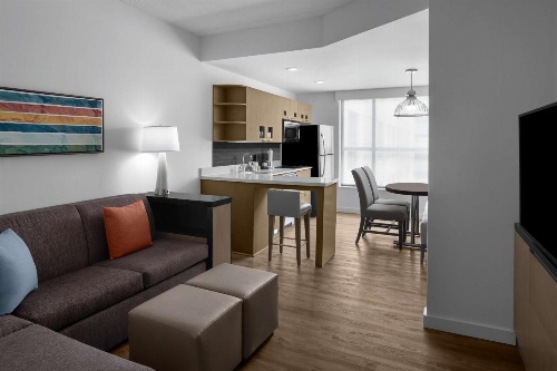 Hyatt House Raleigh North Hills image 4